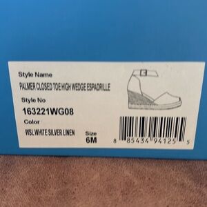 Brand new, Palmer closed toe high wedge espadrille “white silver linen”